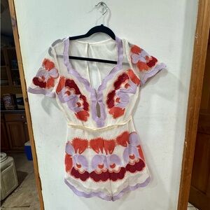 NWT L'ATISTE by Amy Floral Embroidered Mesh Romper M